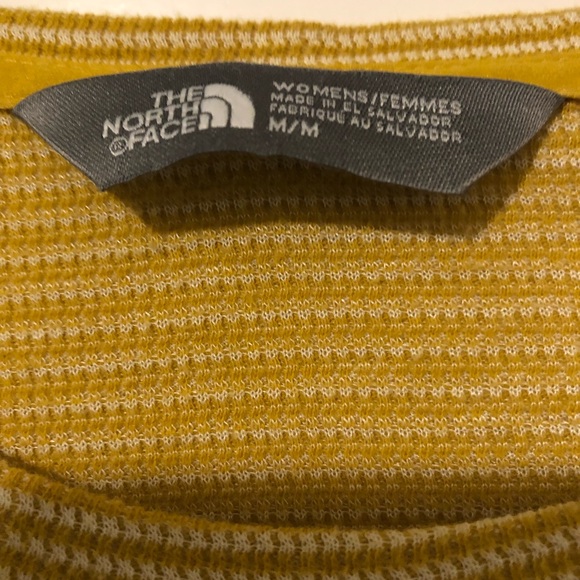 The North Face Mustard Long Sleeve Striped Tee with Button Detail Women’s M - Picture 4 of 8